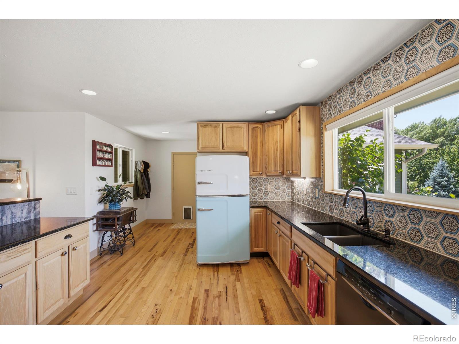 MLS Image #14 for 1609  sauk road,loveland, Colorado