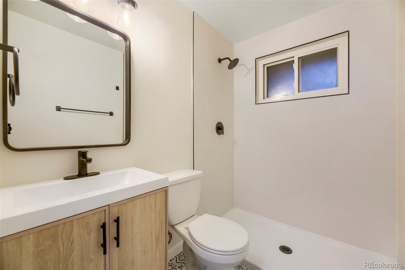 MLS Image #18 for 907  newton street,denver, Colorado