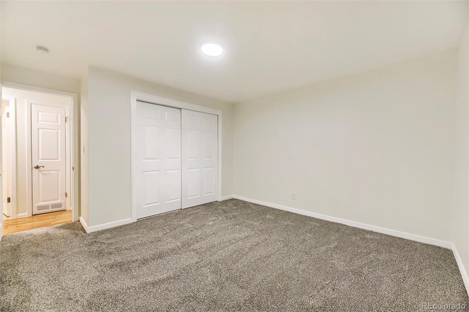 MLS Image #21 for 907  newton street,denver, Colorado