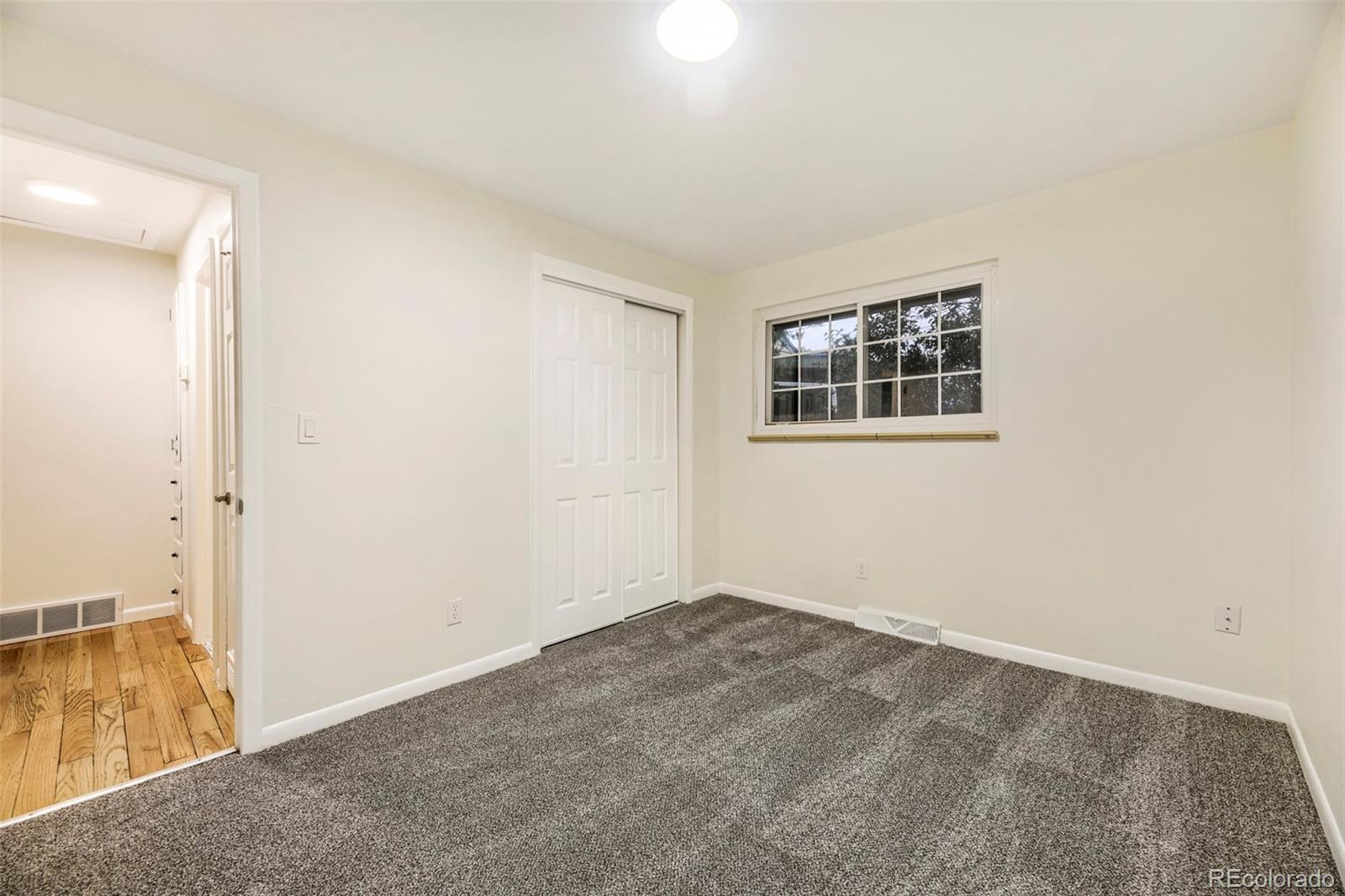 MLS Image #23 for 907  newton street,denver, Colorado