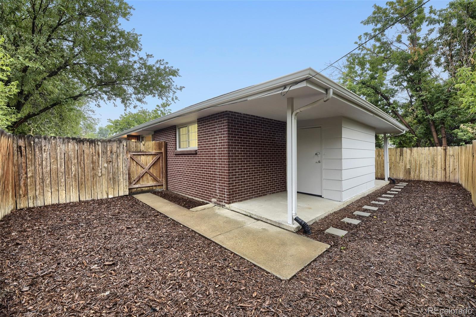 MLS Image #27 for 907  newton street,denver, Colorado