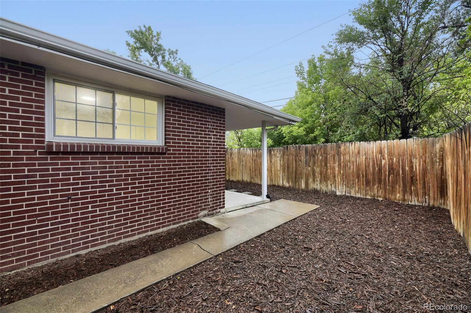 MLS Image #28 for 907  newton street,denver, Colorado