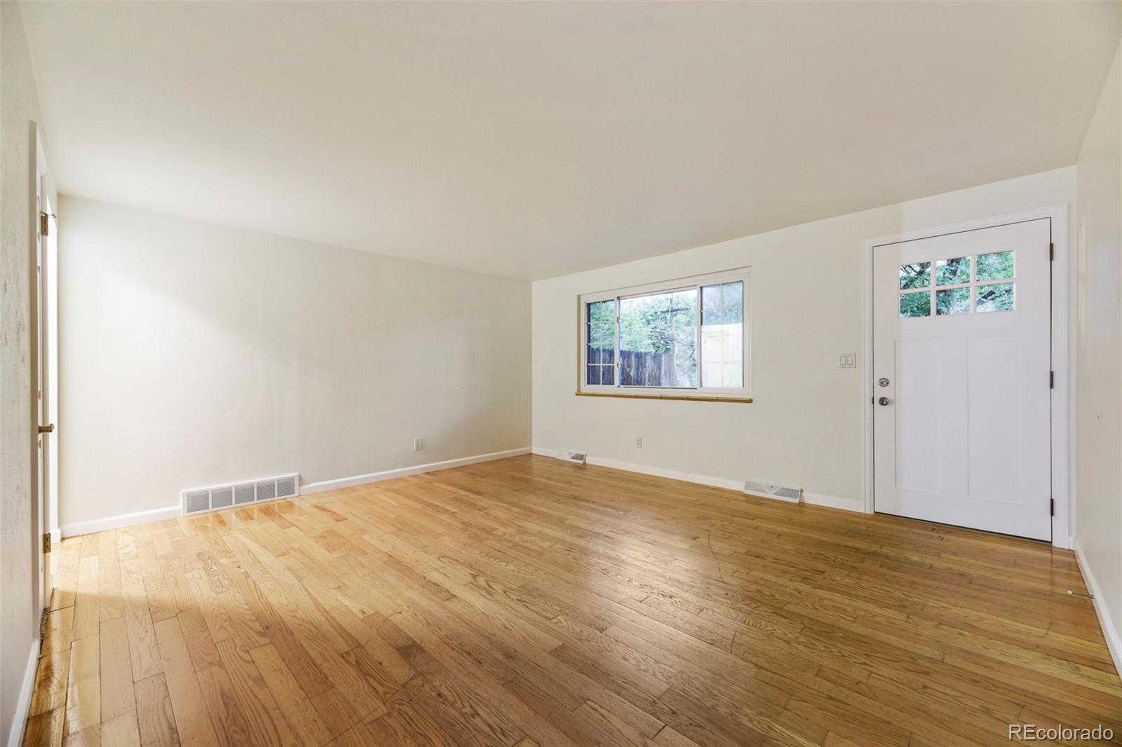 MLS Image #3 for 907  newton street,denver, Colorado