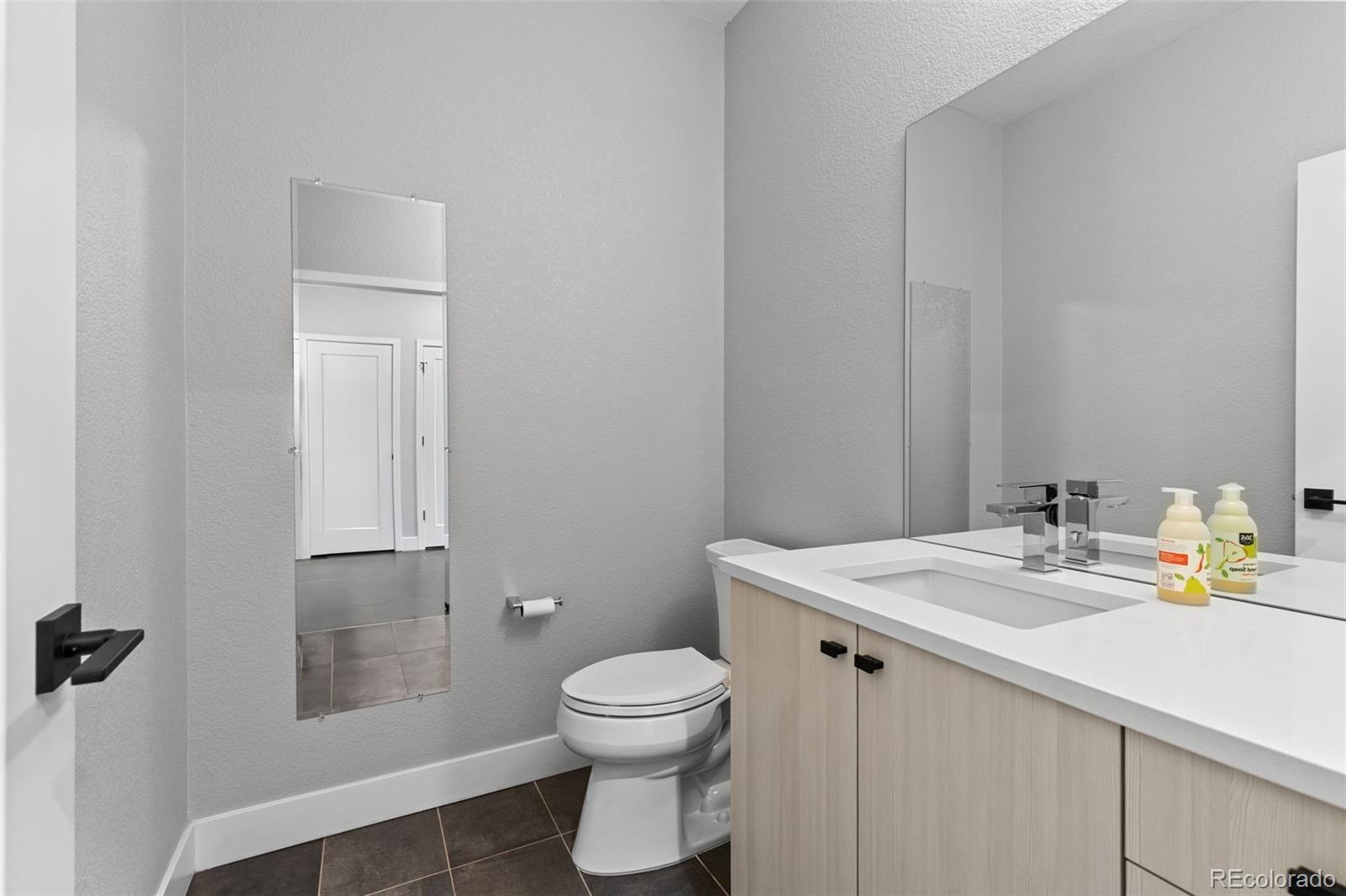MLS Image #8 for 5030 s prince place,littleton, Colorado