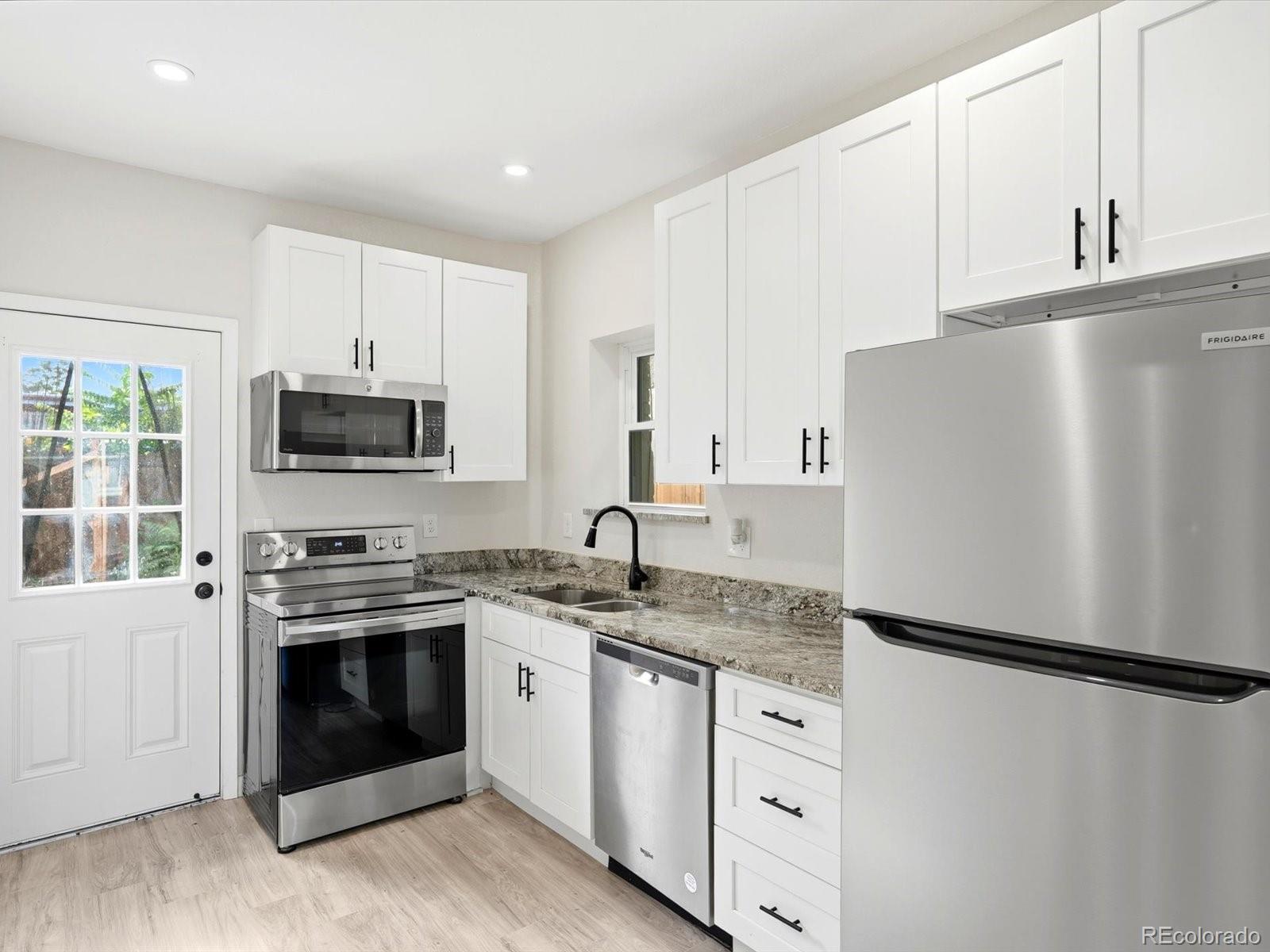 MLS Image #11 for 4430  columbine street,denver, Colorado