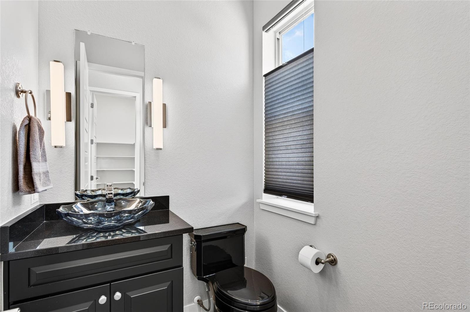 MLS Image #16 for 510  superior drive,louisville, Colorado