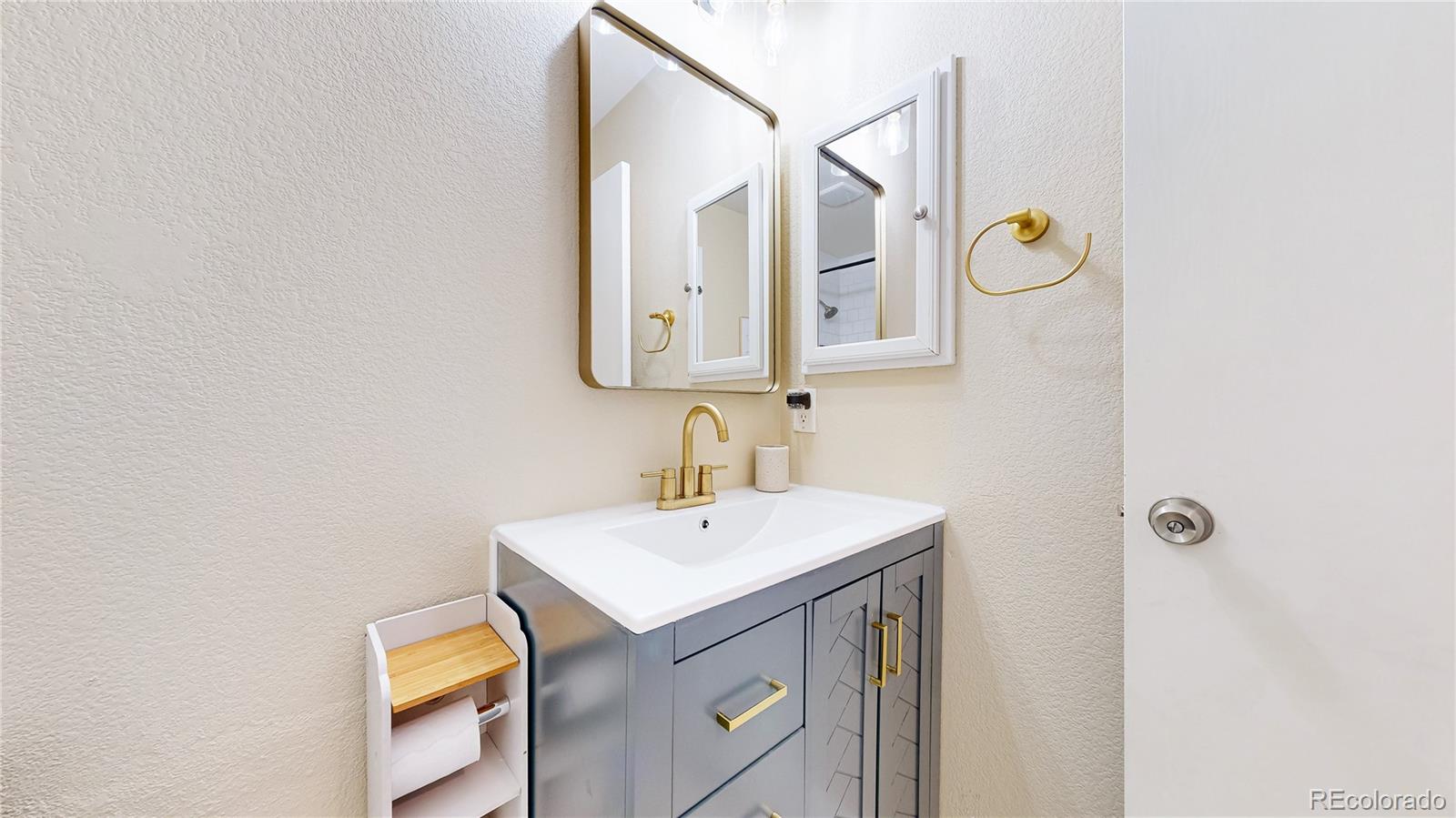 MLS Image #16 for 5537 e 100th way,thornton, Colorado