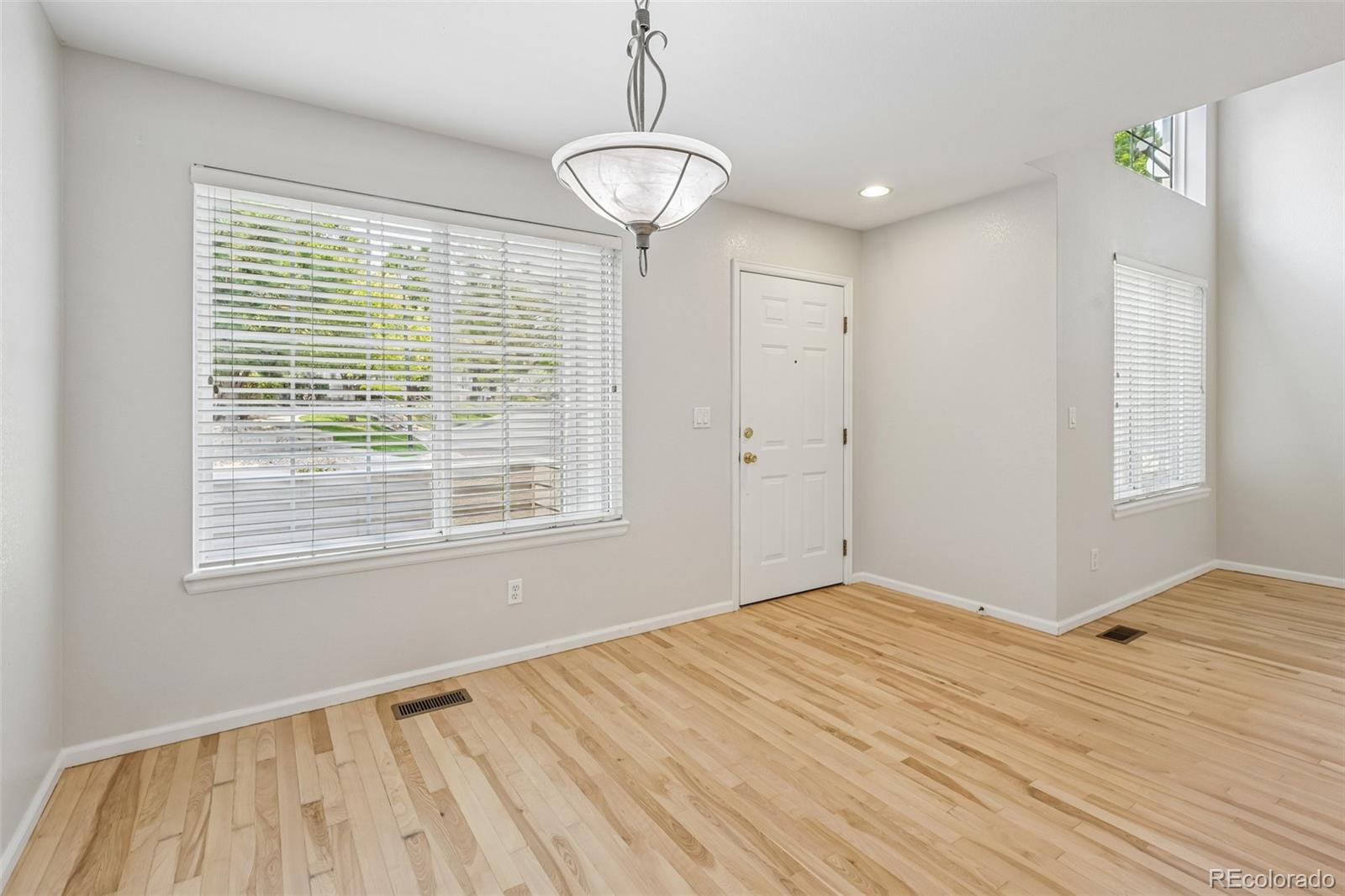 MLS Image #9 for 4044 e geddes circle,centennial, Colorado