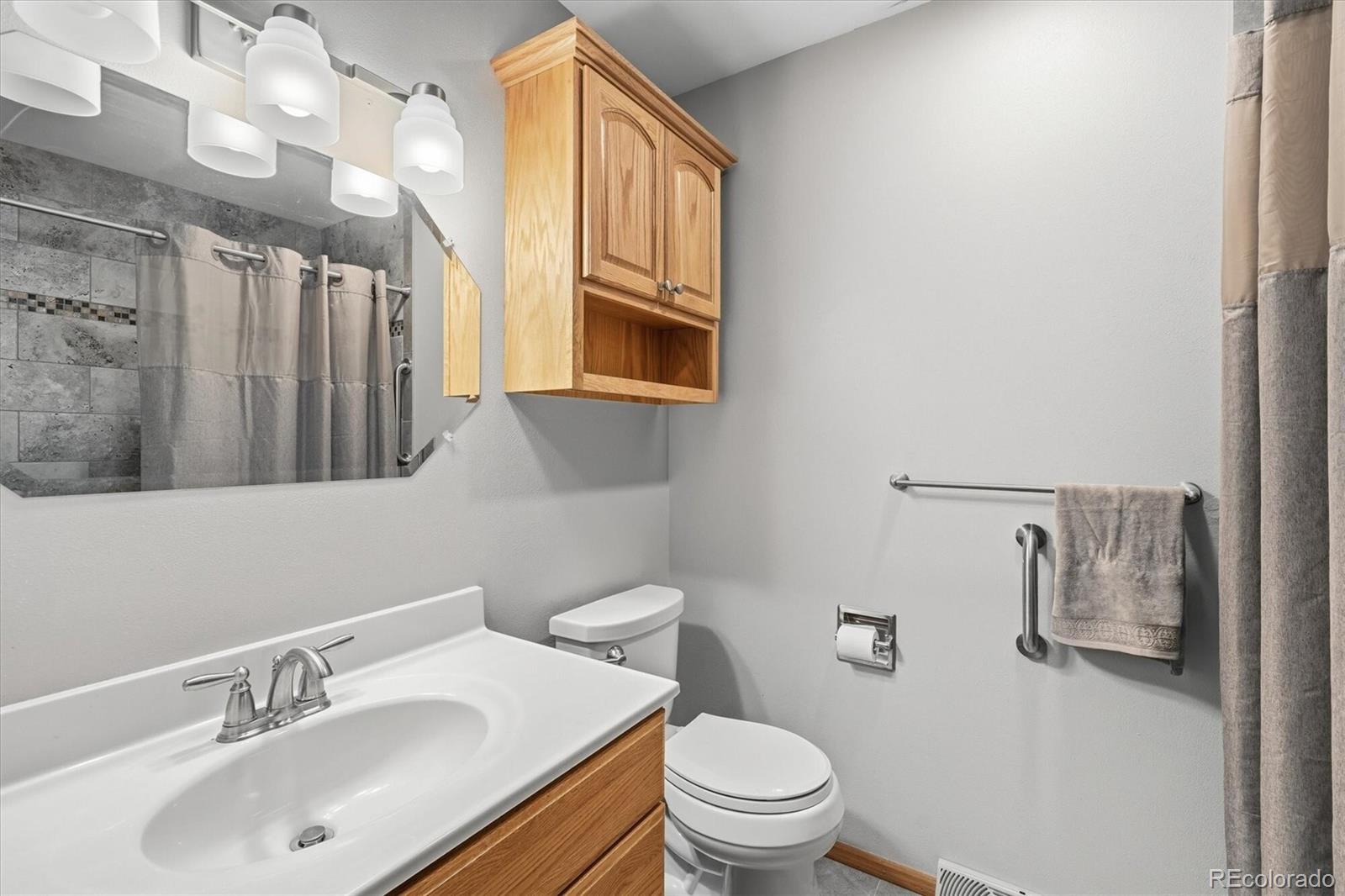 MLS Image #19 for 11707 w jewell drive,lakewood, Colorado