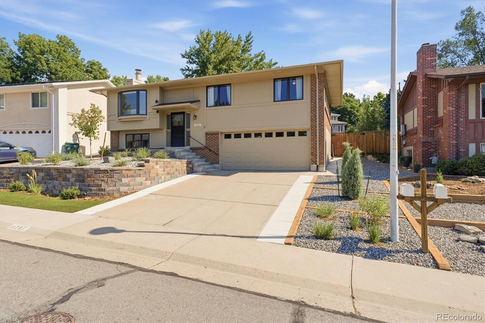 MLS Image #5 for 11707 w jewell drive,lakewood, Colorado