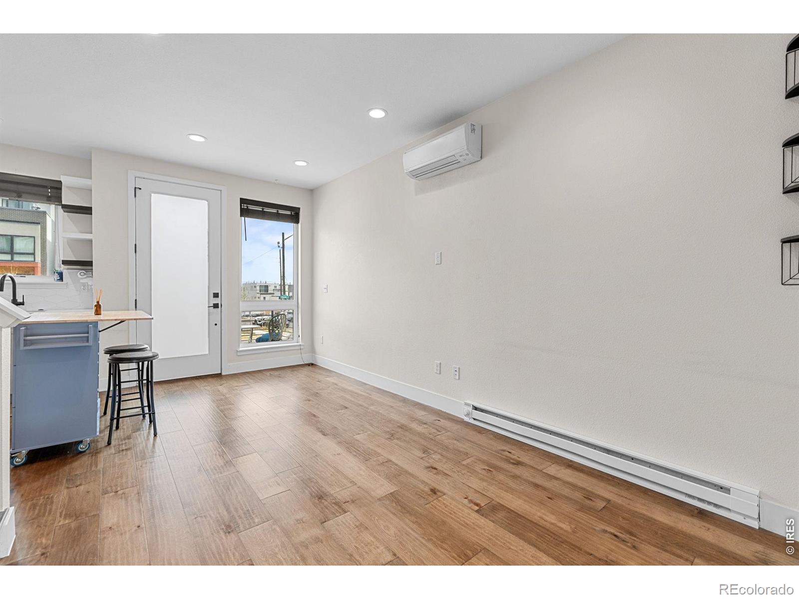 MLS Image #6 for 1303  osceola street,denver, Colorado
