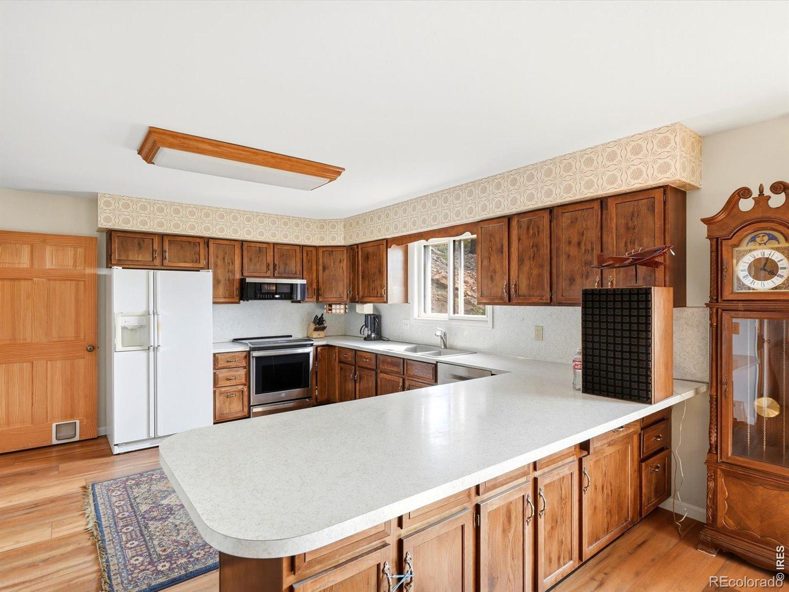 MLS Image #14 for 32307  sylvan road,golden, Colorado