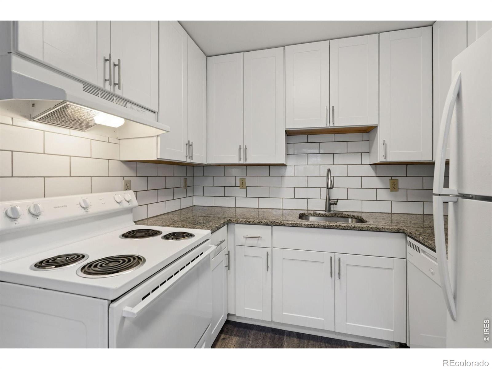 MLS Image #7 for 1209 w plum street,fort collins, Colorado