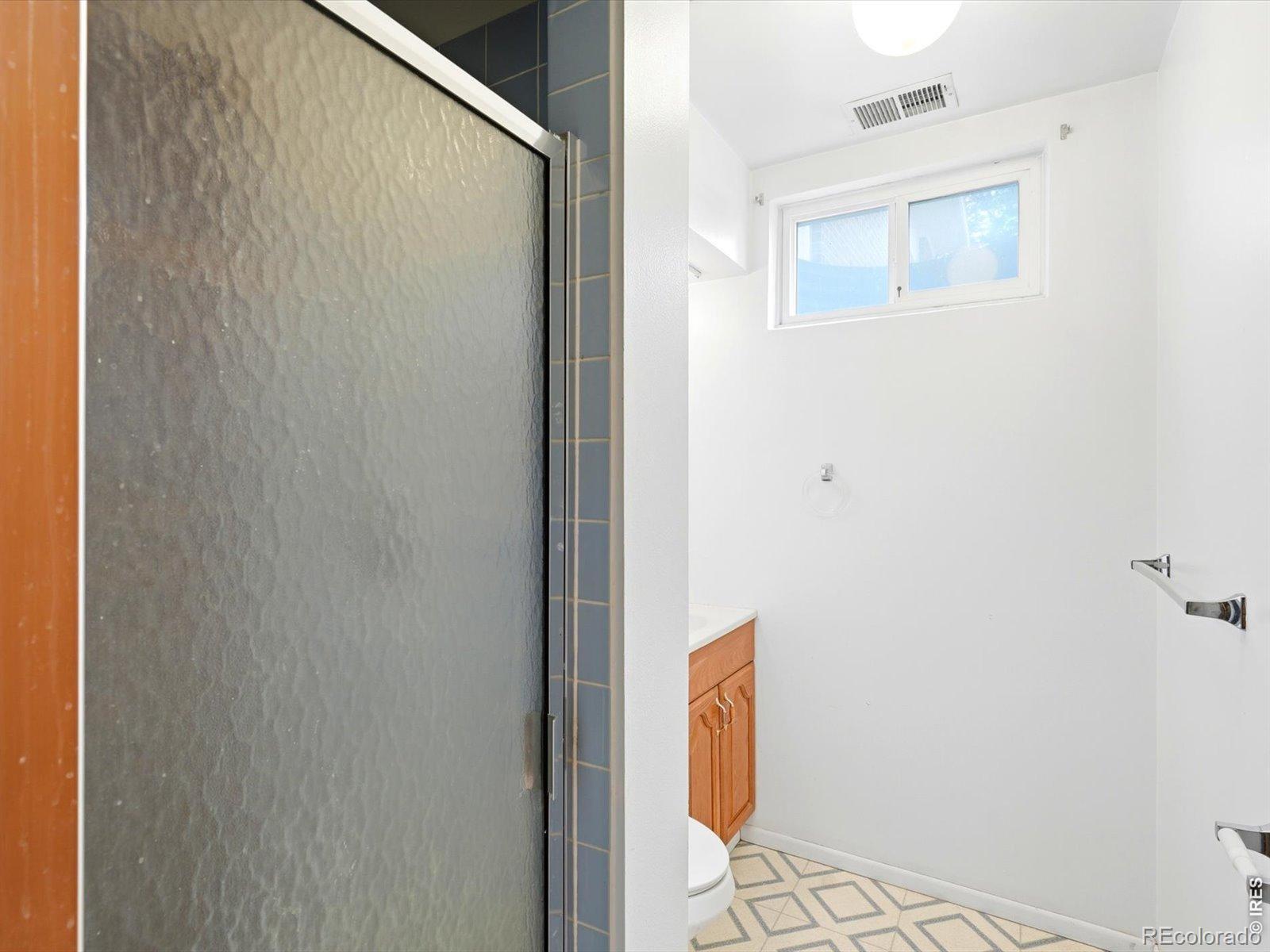 MLS Image #18 for 7123  santa fe drive,denver, Colorado