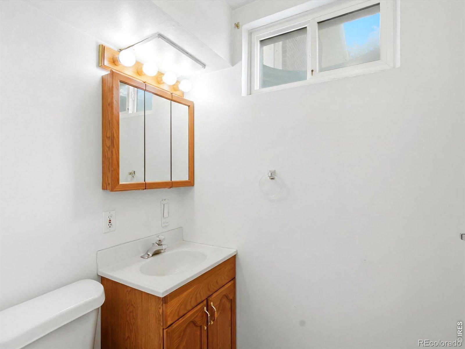 MLS Image #22 for 7123  santa fe drive,denver, Colorado