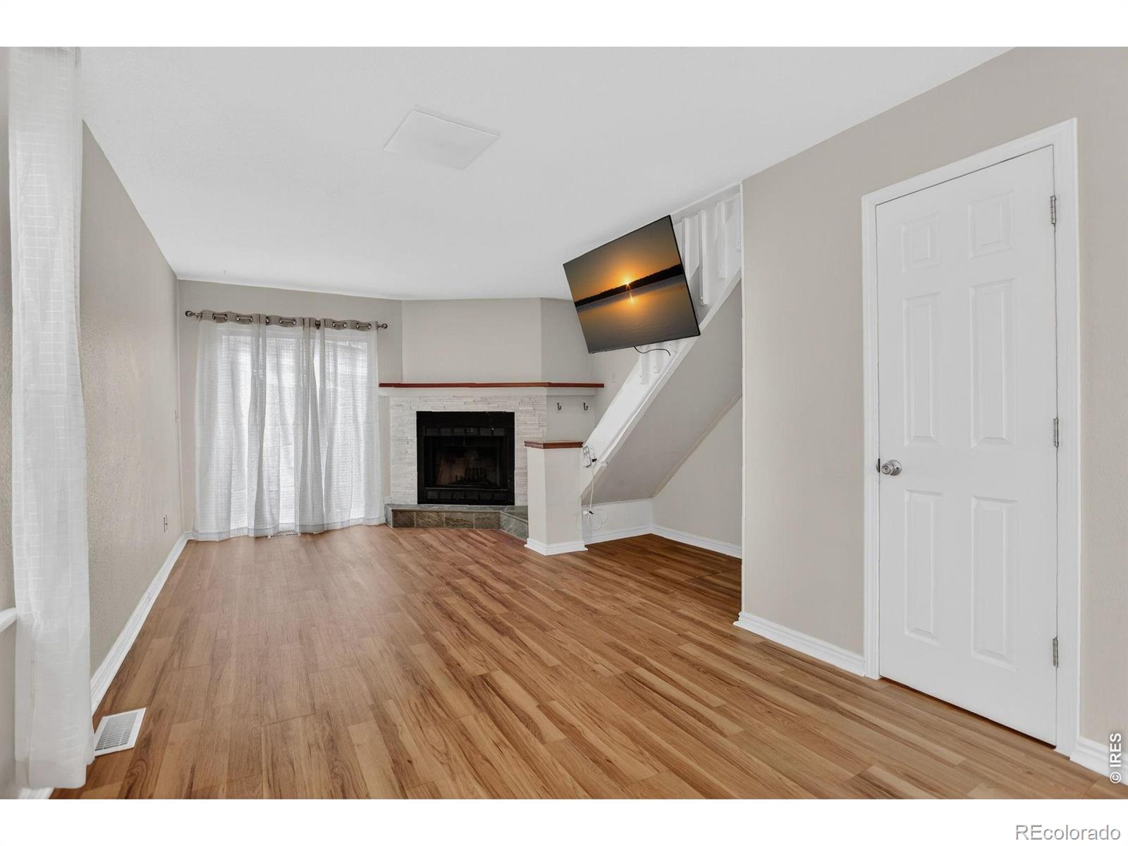 MLS Image #2 for 1939  newland court,lakewood, Colorado
