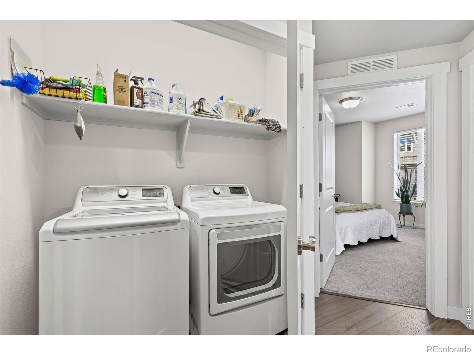 MLS Image #18 for 330  high point drive,longmont, Colorado