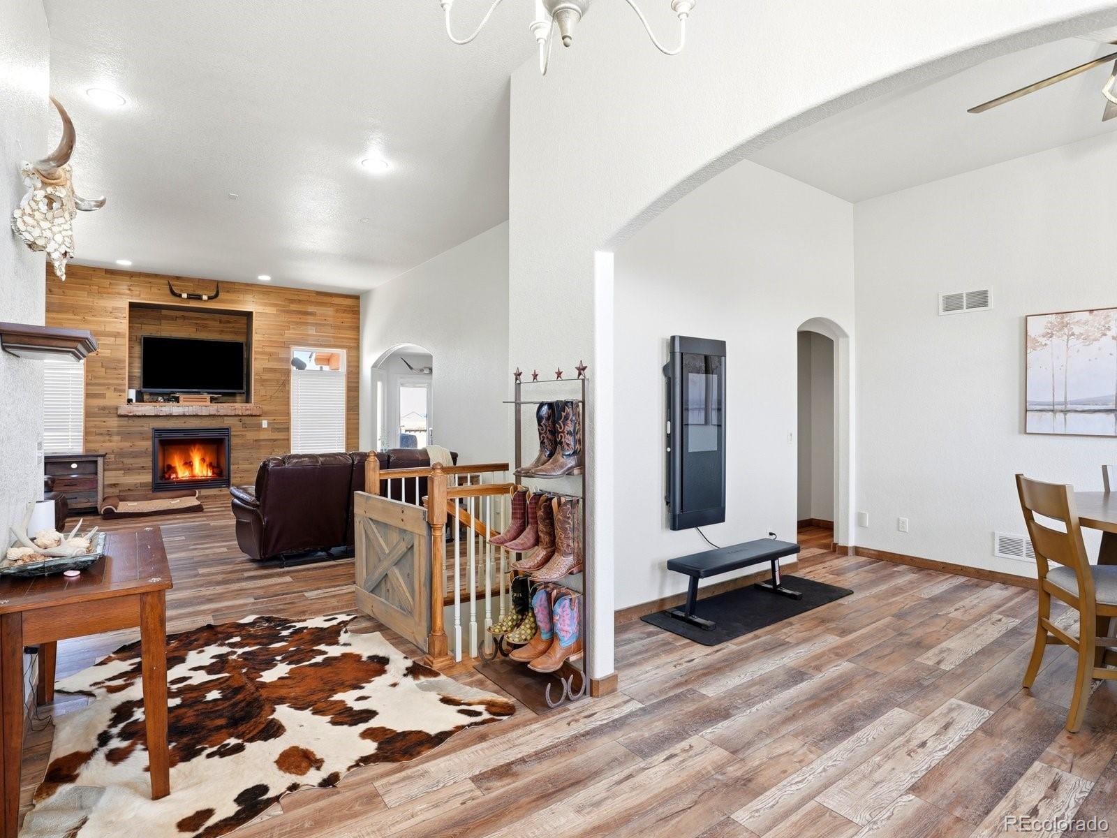 MLS Image #9 for 38087 e 147th place,keenesburg, Colorado