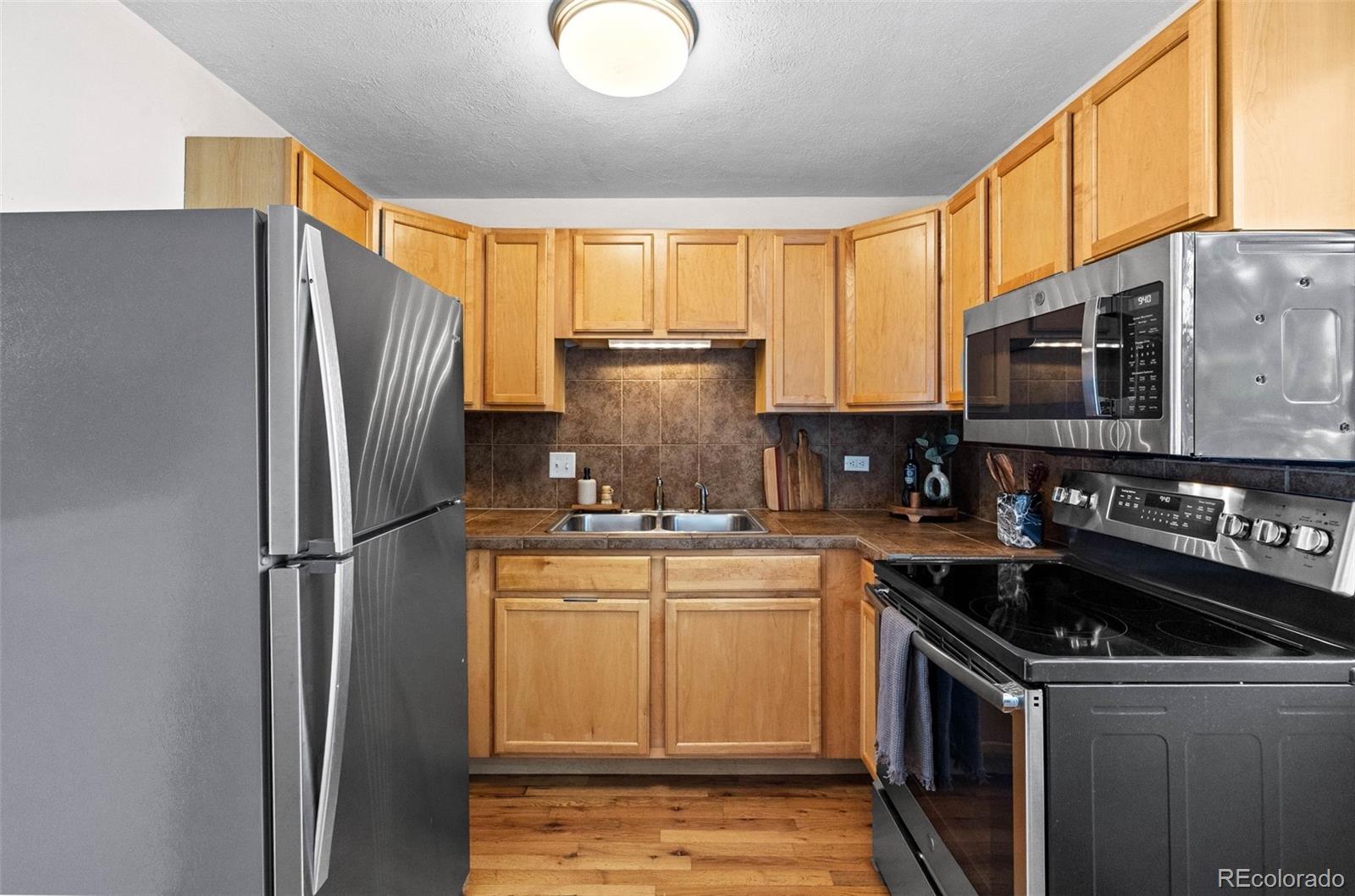 MLS Image #10 for 21 n washington street,denver, Colorado