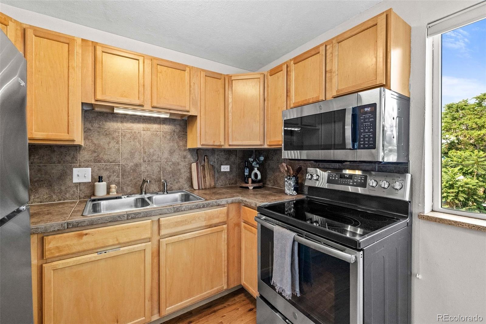 MLS Image #13 for 21 n washington street,denver, Colorado