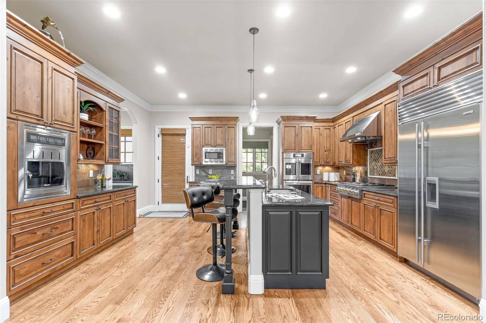 MLS Image #14 for 8151 e 6th avenue,denver, Colorado