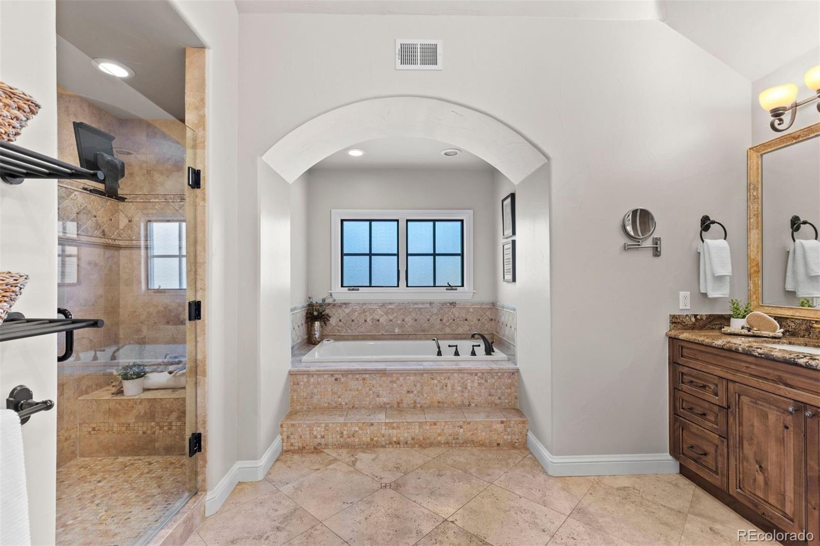 MLS Image #29 for 8151 e 6th avenue,denver, Colorado