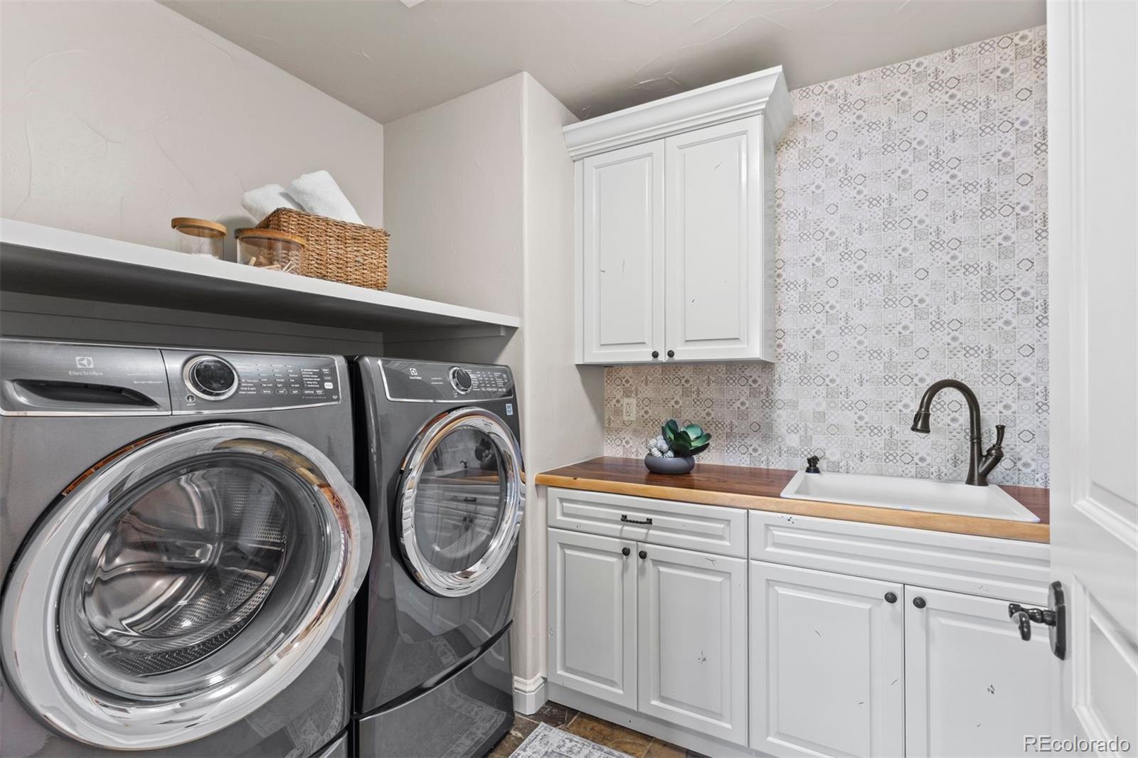 MLS Image #32 for 8151 e 6th avenue,denver, Colorado
