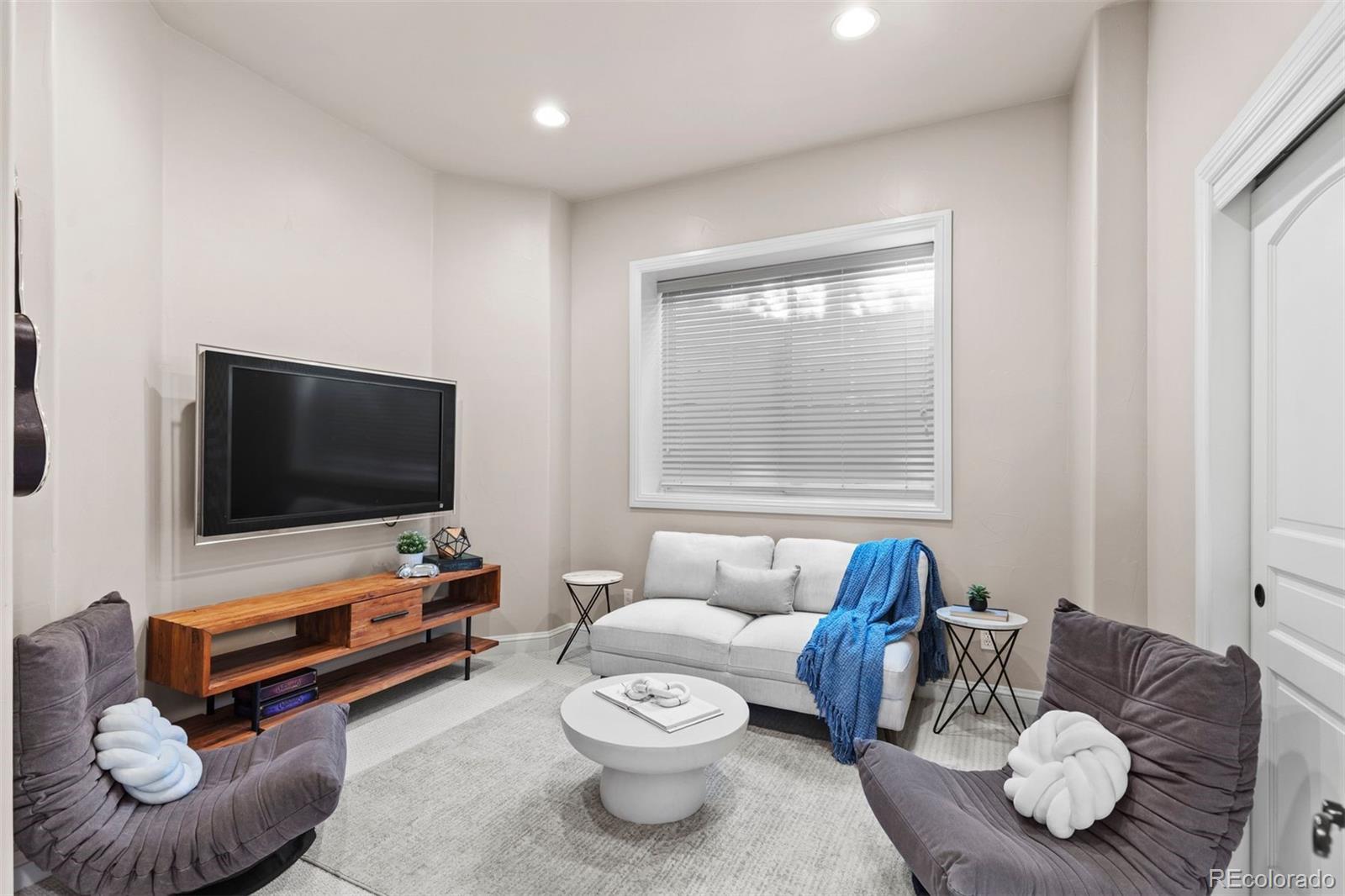 MLS Image #35 for 8151 e 6th avenue,denver, Colorado