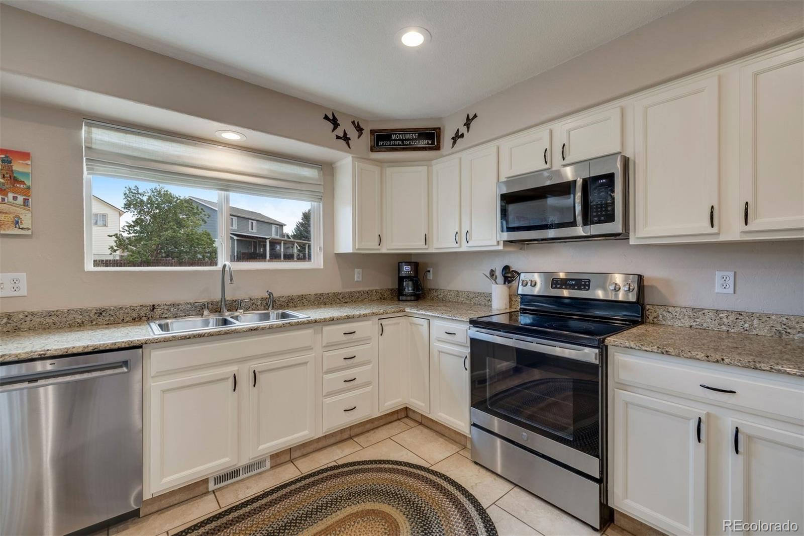 MLS Image #15 for 17035  snowwood drive,monument, Colorado