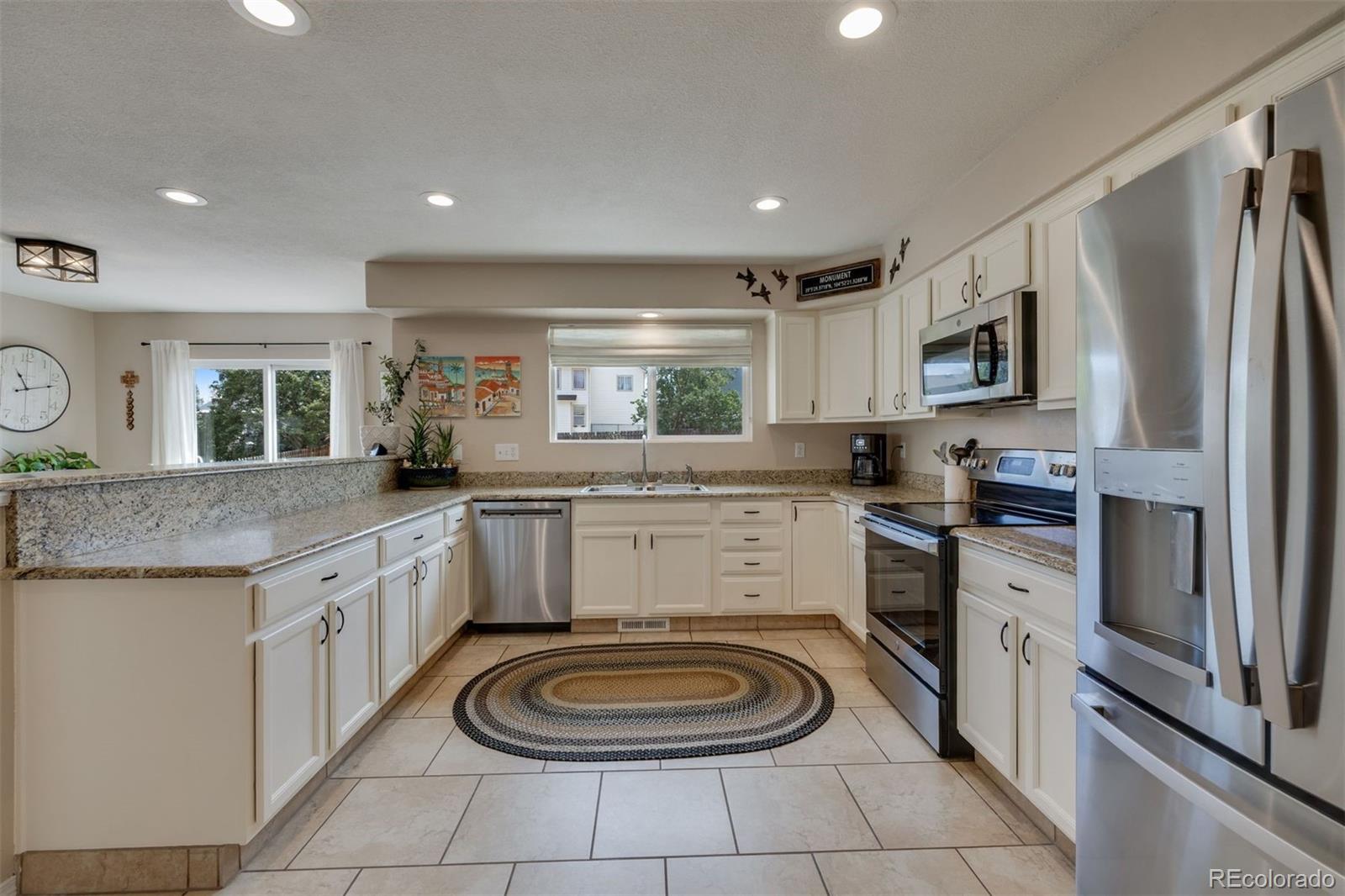 MLS Image #17 for 17035  snowwood drive,monument, Colorado
