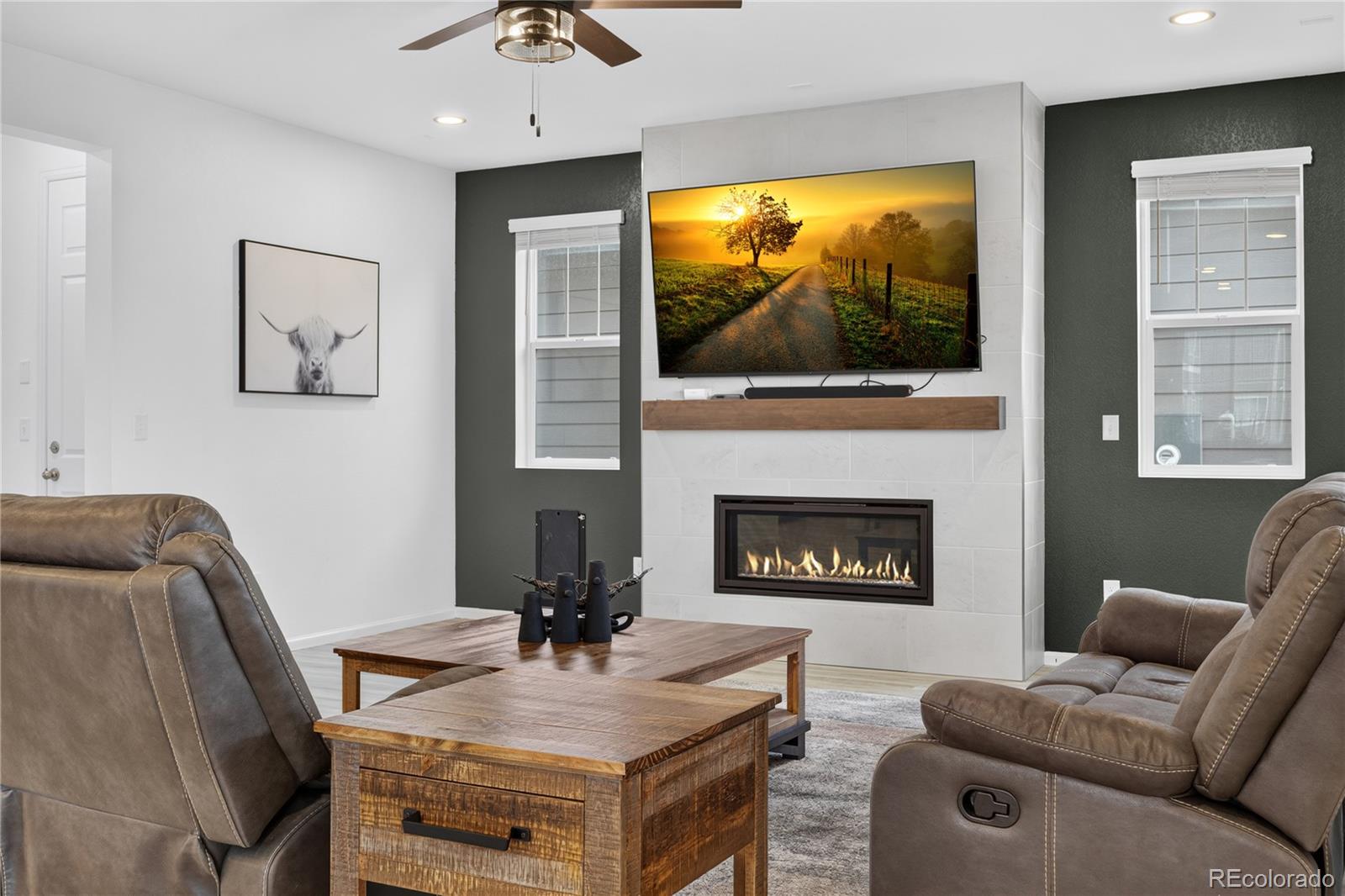 MLS Image #10 for 27536 e byers place,aurora, Colorado