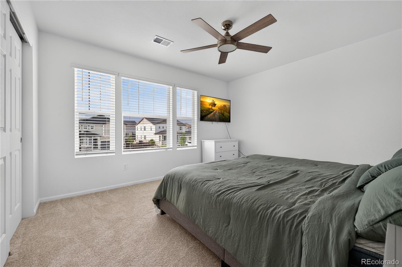 MLS Image #23 for 27536 e byers place,aurora, Colorado