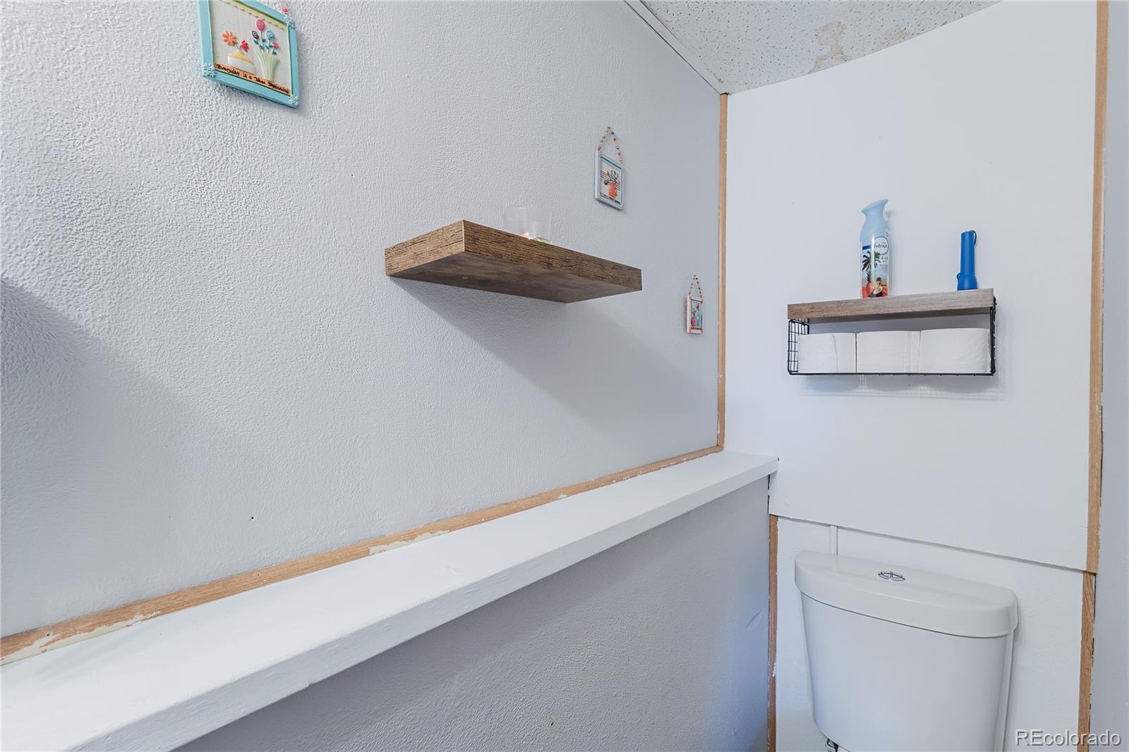 MLS Image #13 for 18851 e 22nd drive,aurora, Colorado