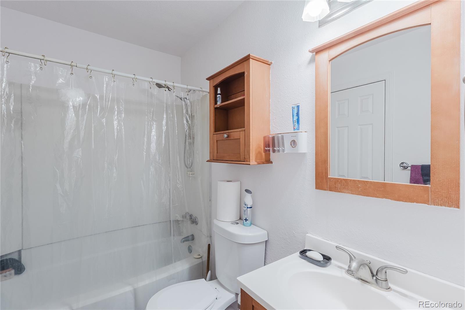 MLS Image #21 for 18851 e 22nd drive,aurora, Colorado