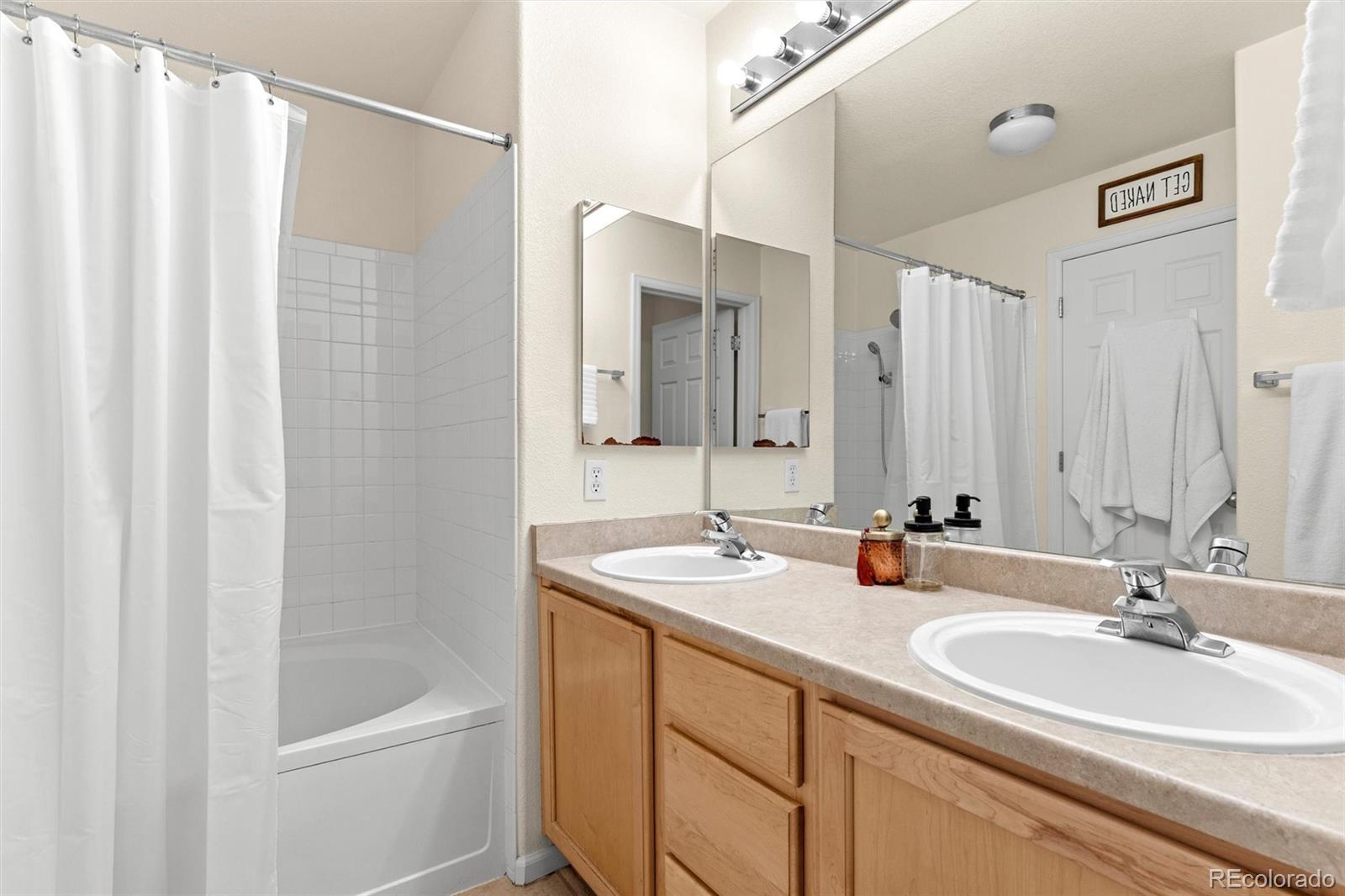 MLS Image #14 for 10050 e gunnison place,aurora, Colorado
