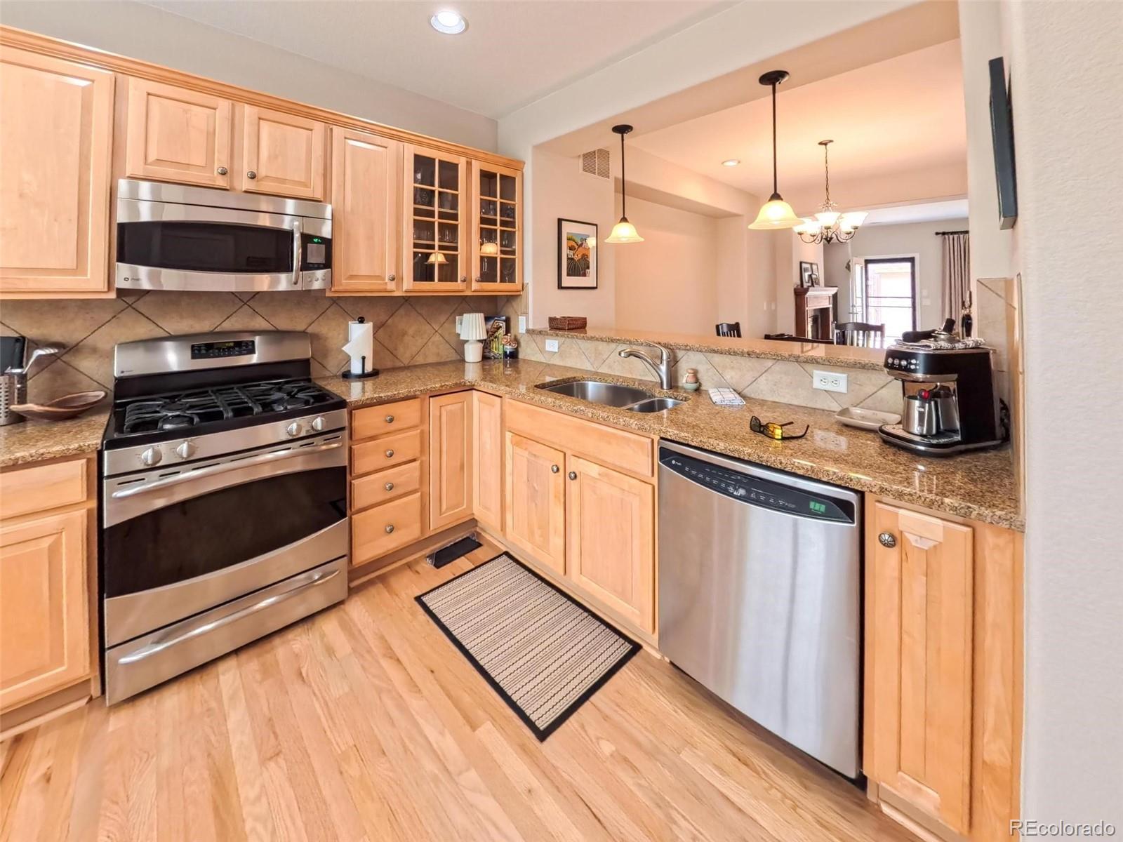 MLS Image #5 for 592  brookhurst avenue,littleton, Colorado