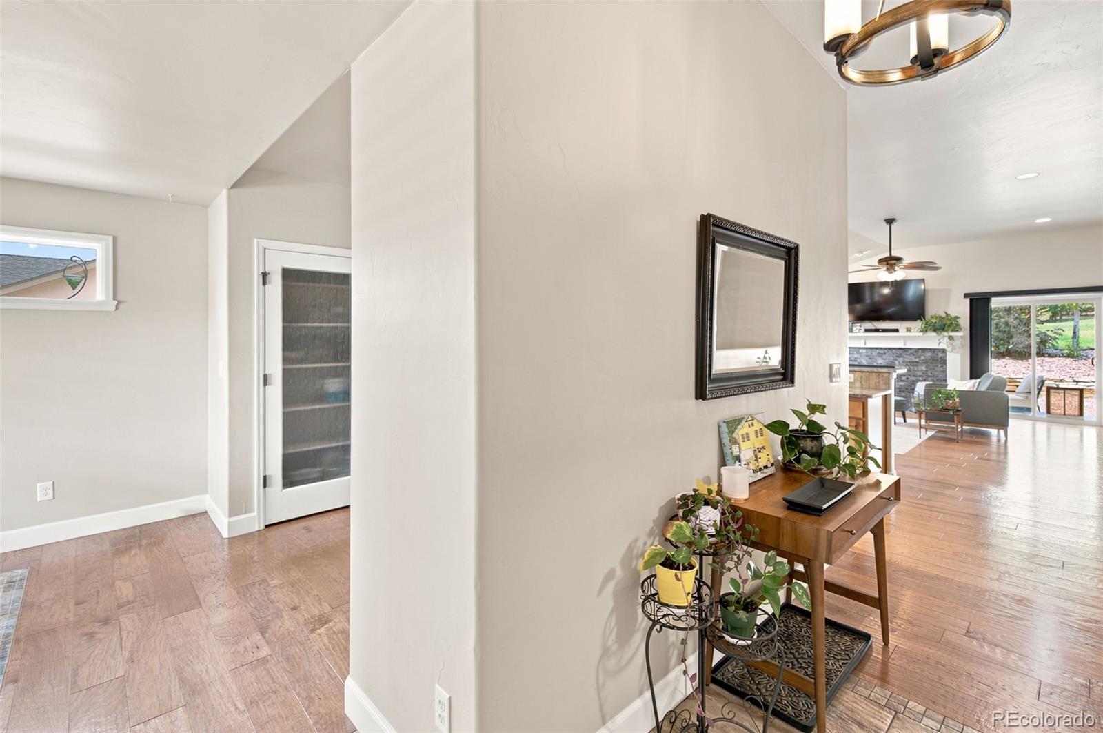 MLS Image #6 for 12441  woodruff drive,colorado springs, Colorado