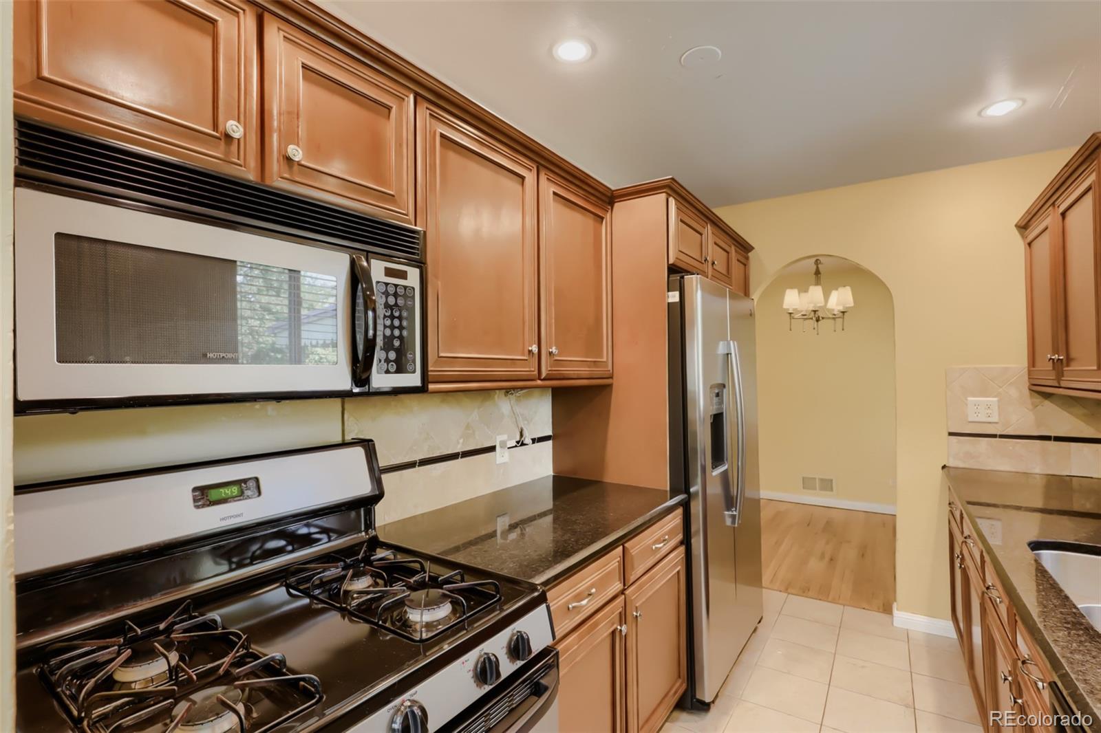 MLS Image #7 for 2635  hudson street,denver, Colorado