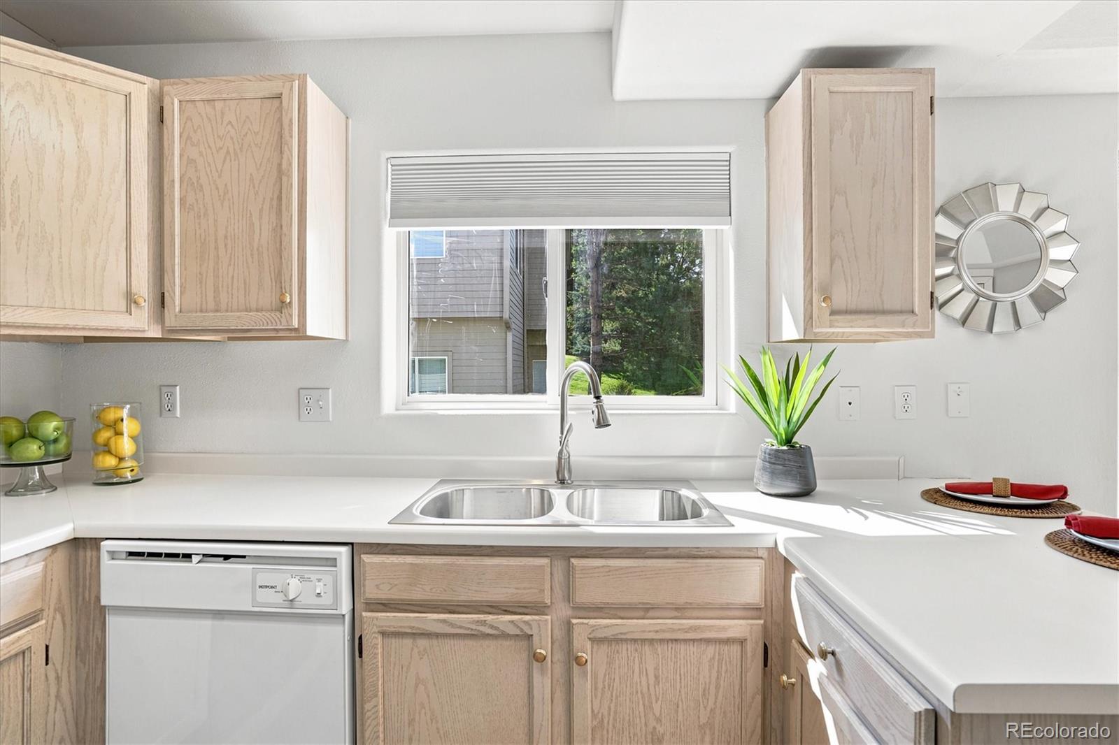 MLS Image #13 for 421  anvil way,golden, Colorado