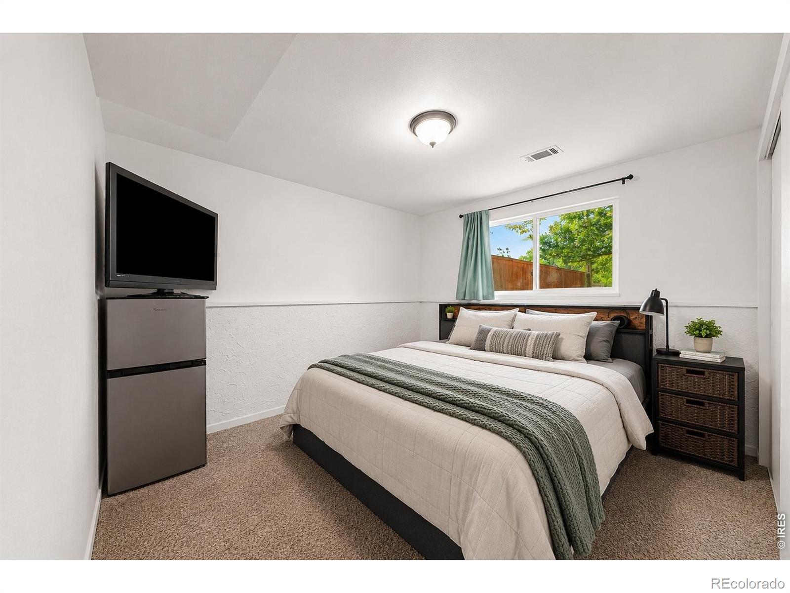 MLS Image #12 for 2421 w plum street,fort collins, Colorado