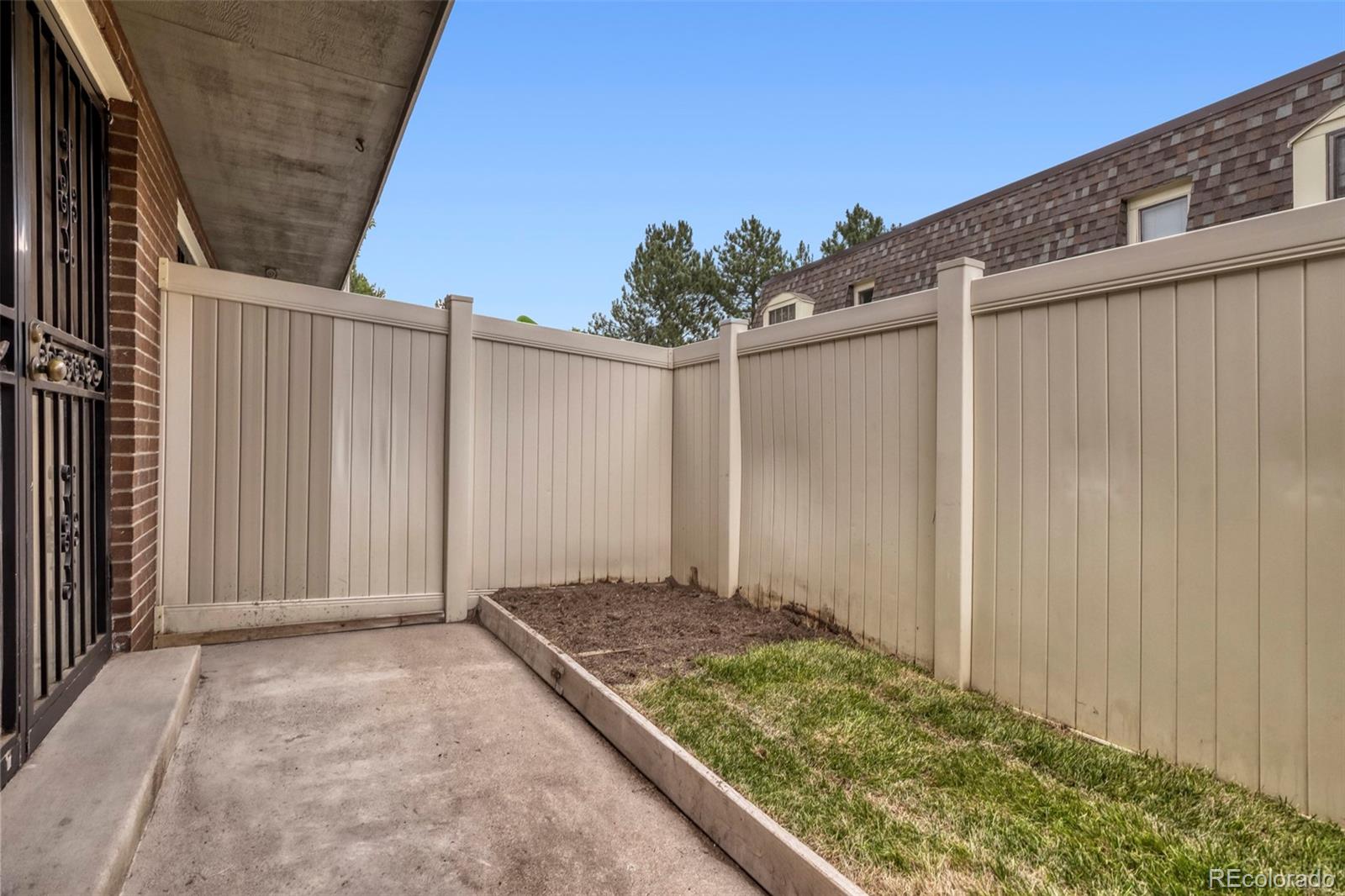 MLS Image #23 for 15491 e wyoming drive,aurora, Colorado