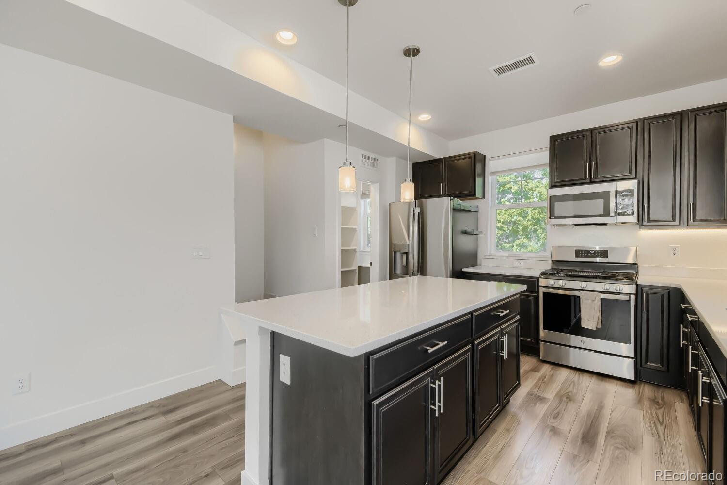 MLS Image #9 for 2844  kendall street,denver, Colorado