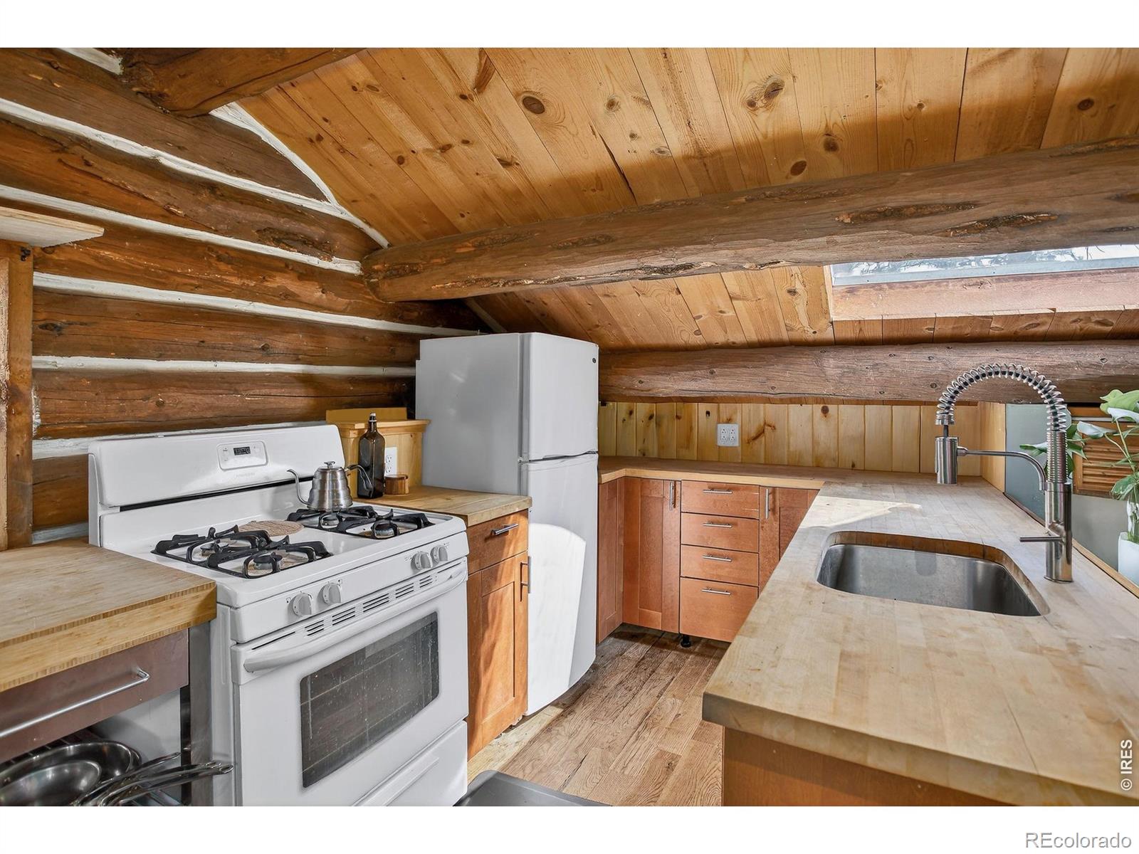 MLS Image #4 for 1327  weaver drive,boulder, Colorado