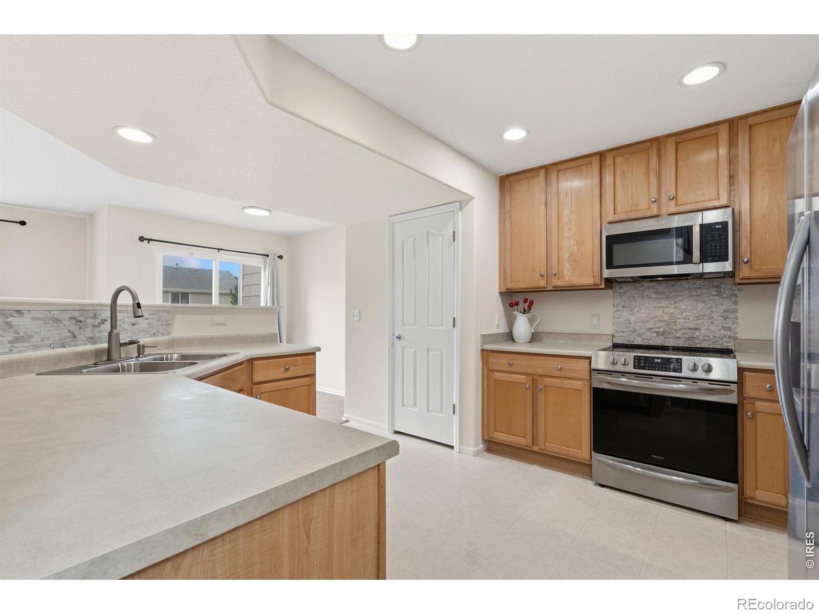 MLS Image #10 for 6709  autumn ridge drive,fort collins, Colorado