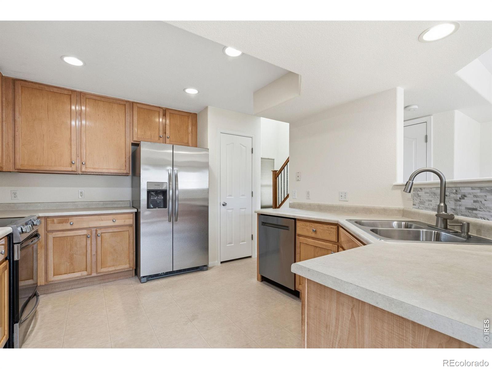 MLS Image #9 for 6709  autumn ridge drive,fort collins, Colorado