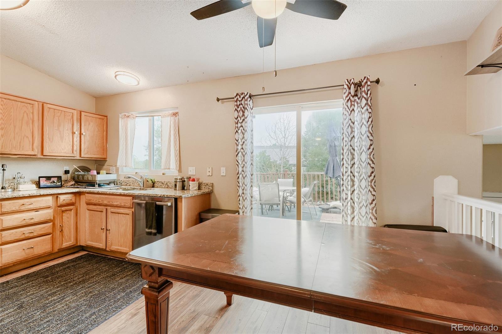 MLS Image #10 for 15698 e 51st drive,denver, Colorado