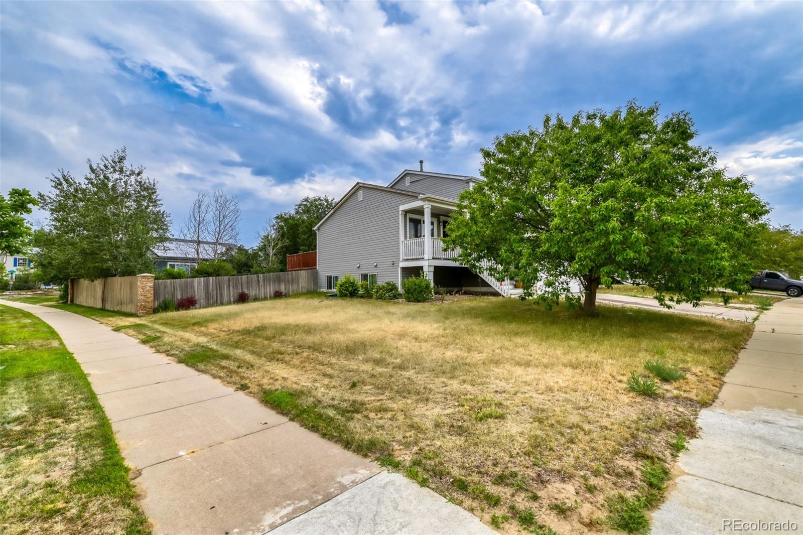MLS Image #2 for 15698 e 51st drive,denver, Colorado