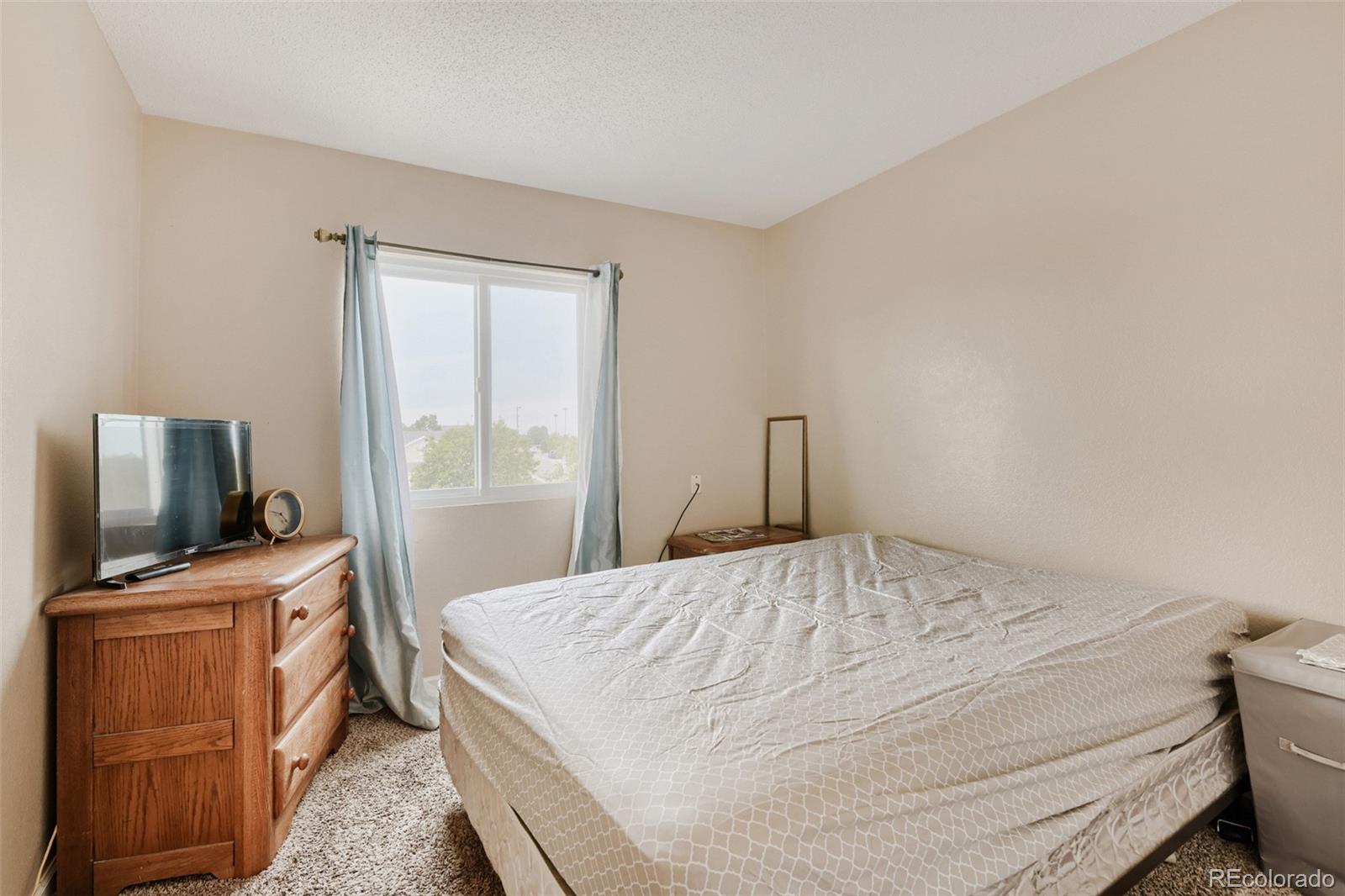 MLS Image #22 for 15698 e 51st drive,denver, Colorado