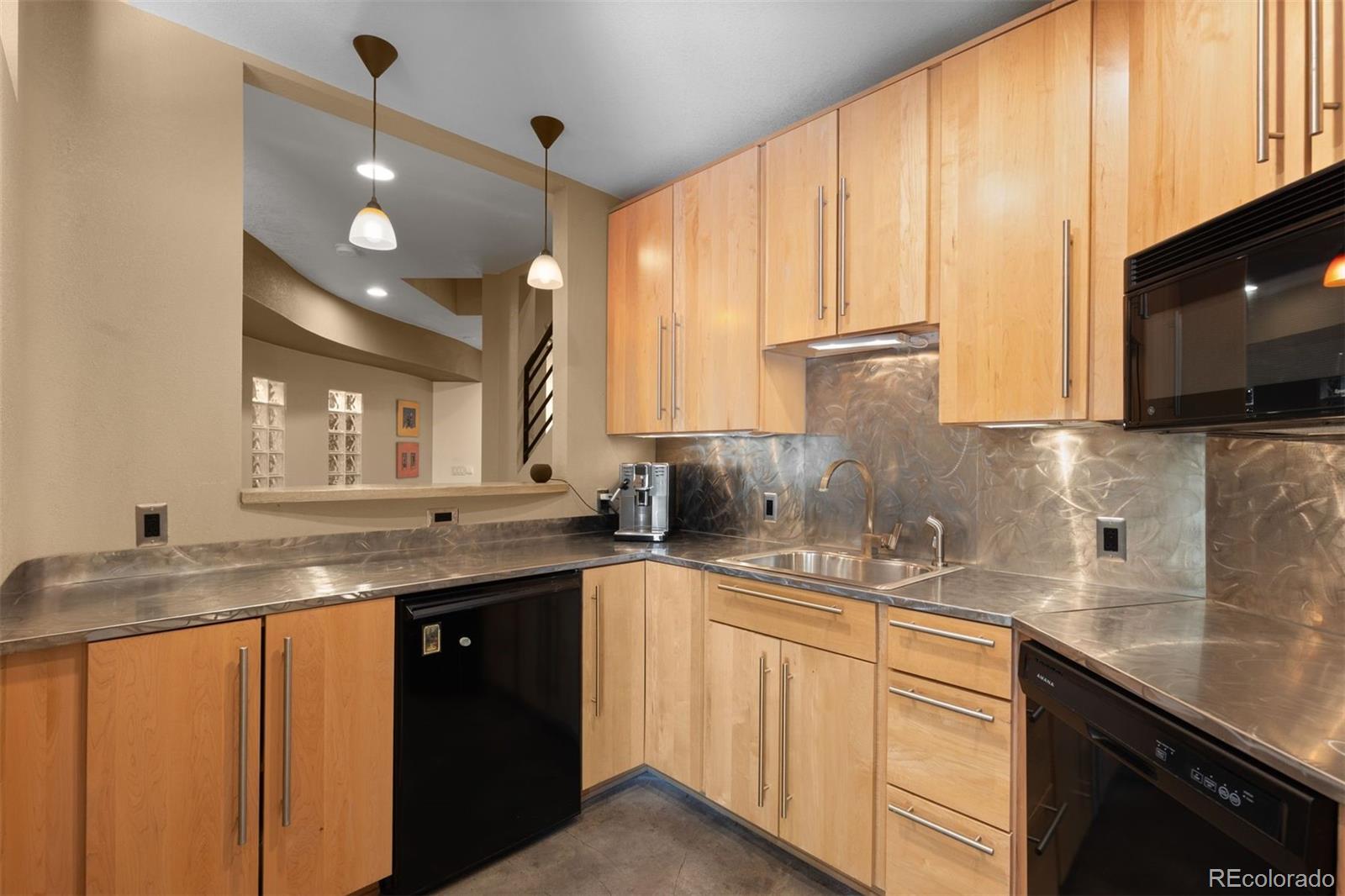 MLS Image #37 for 16118  mountain bluebird way,morrison, Colorado