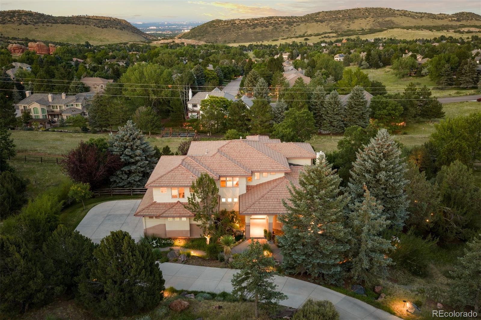 MLS Image #6 for 16118  mountain bluebird way,morrison, Colorado